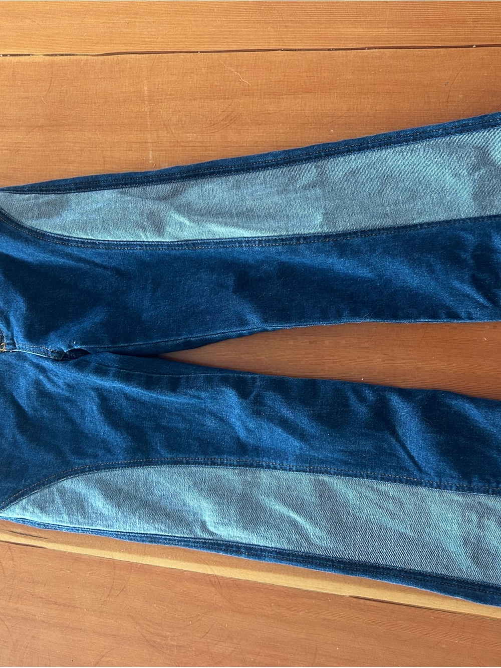 Women's Two-Tone Blue Panel Jeans